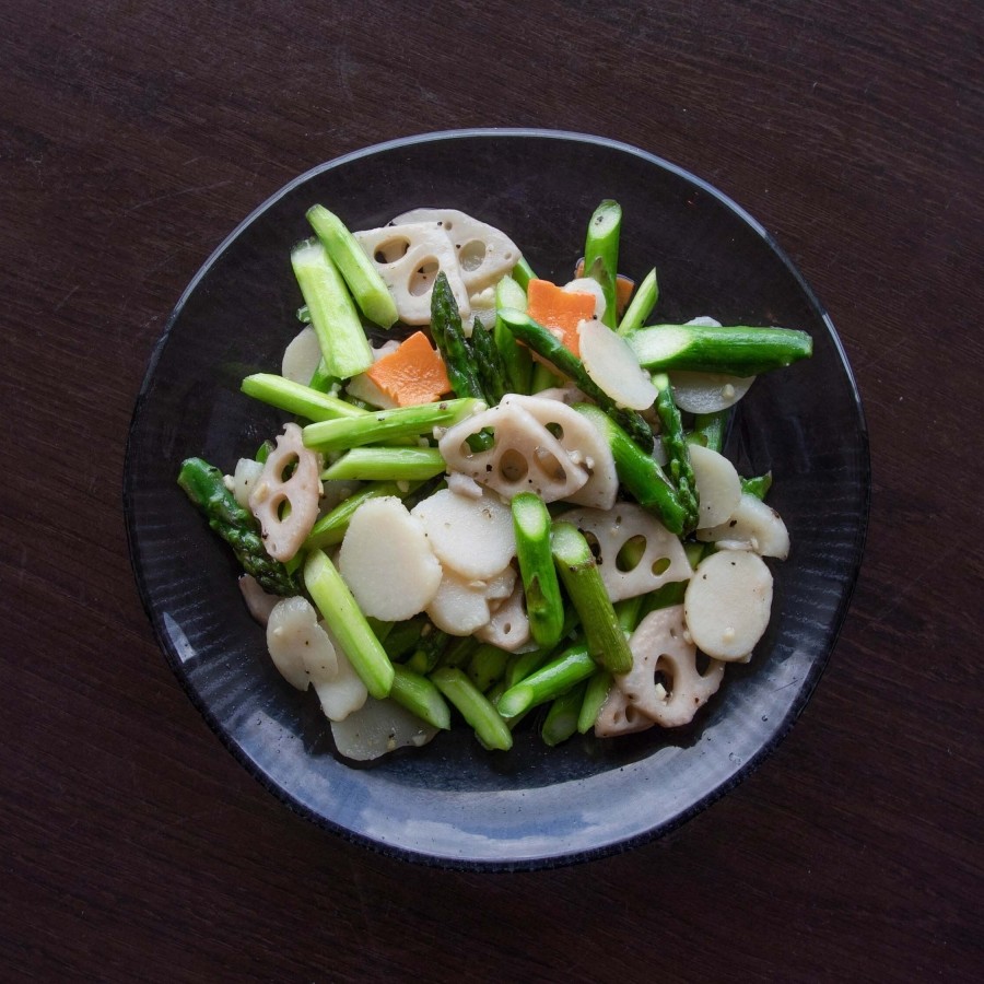 Min Jiang Asparagus with Lotus Root, Water Chestnuts and Black Pepper