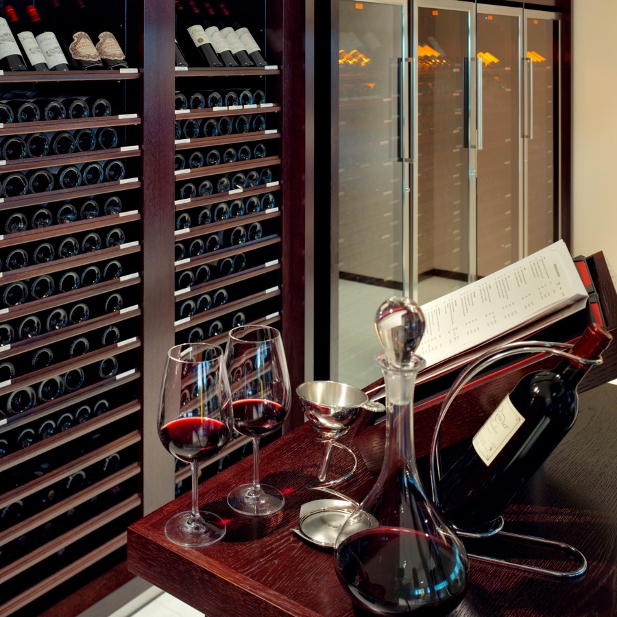 Min Jiang Premium Wines