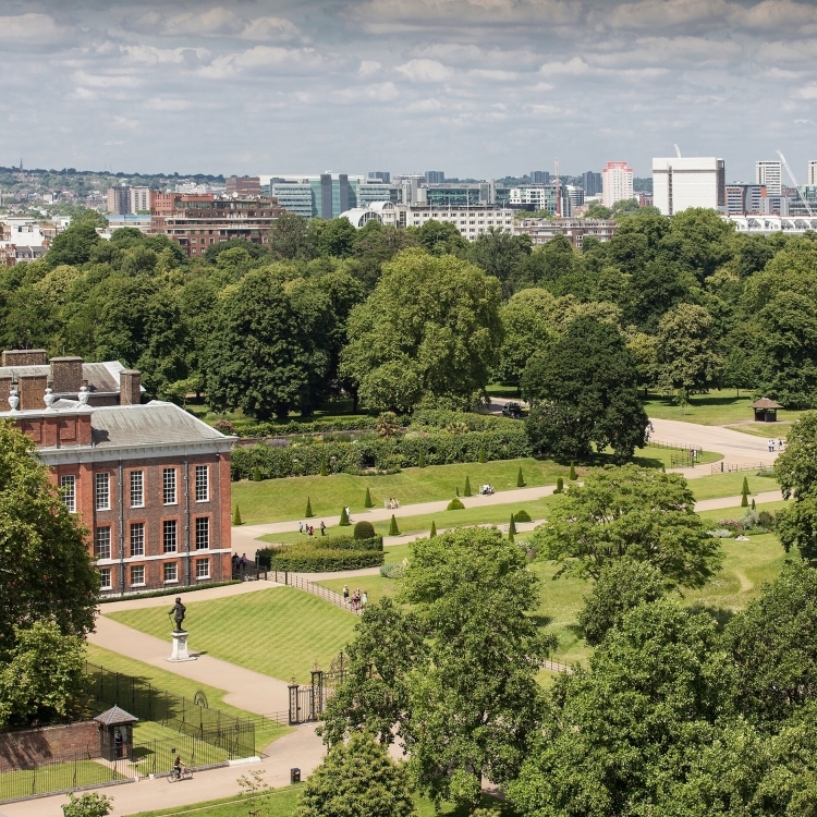View of Kensington Gardens and Palace from Min Jiang